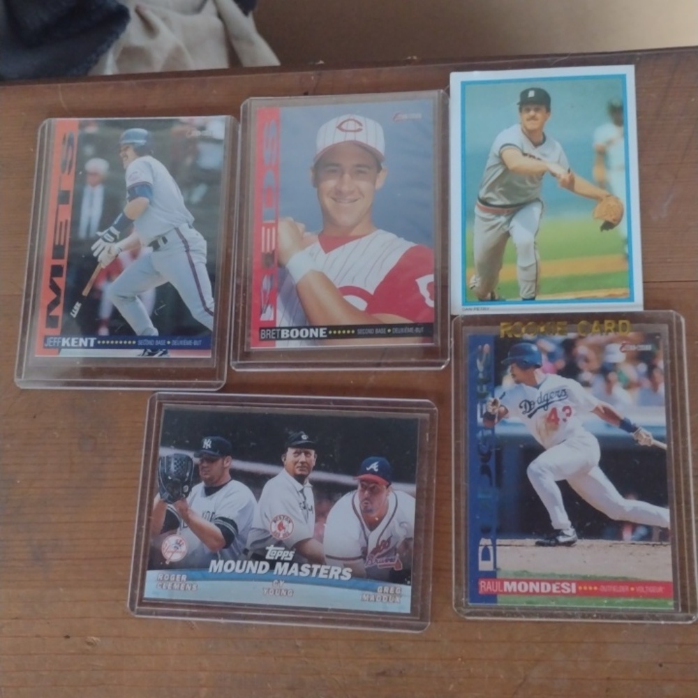 Baseball Trading Card Collection - Picture 5 of 5